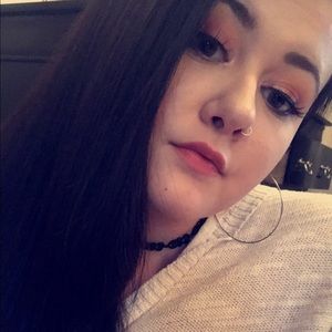 Meet your Posher, Logan rae